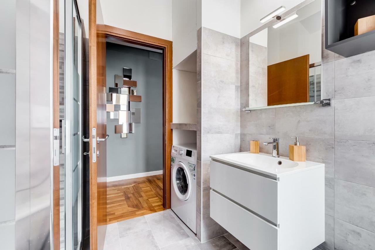 Spanish Steps Exclusive Apartment Rome