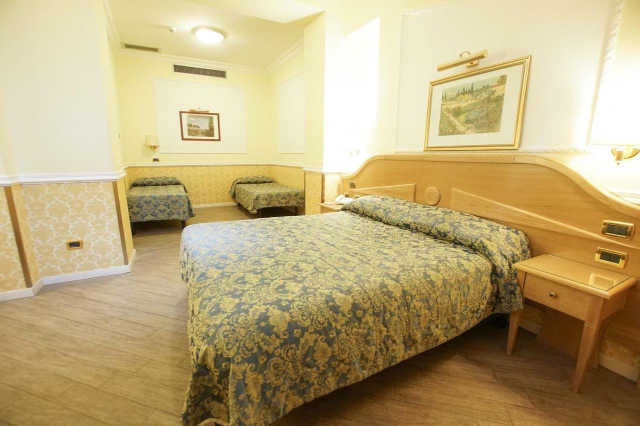 Giglio Dell'opera Hotel 3*