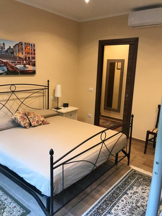 Apartment Dream I *