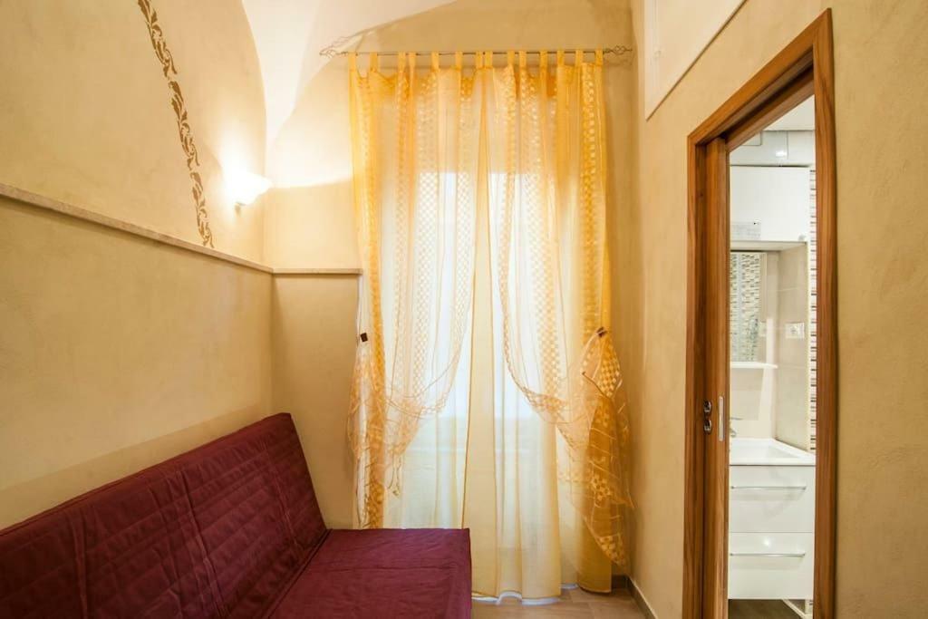 Rent Rome