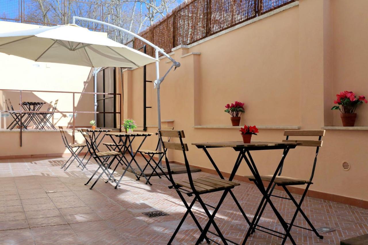 Domus Ponte Milvio 2*