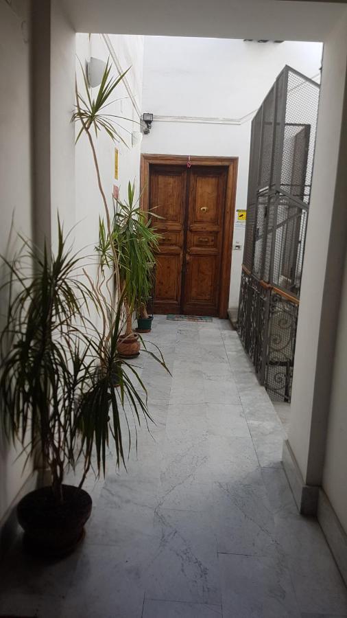 Domus Ferraro 2*