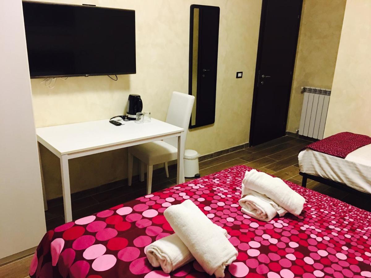 Guest house Favola Romana - *