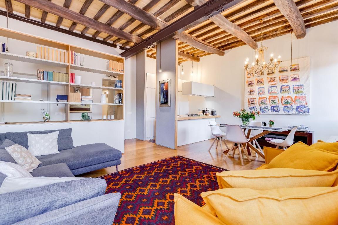 Residenza Borgo Pio Apartment Rome