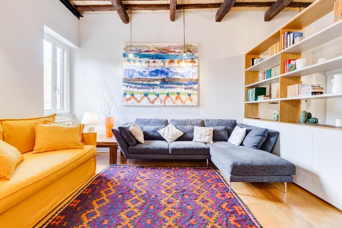 Residenza Borgo Pio Apartment *