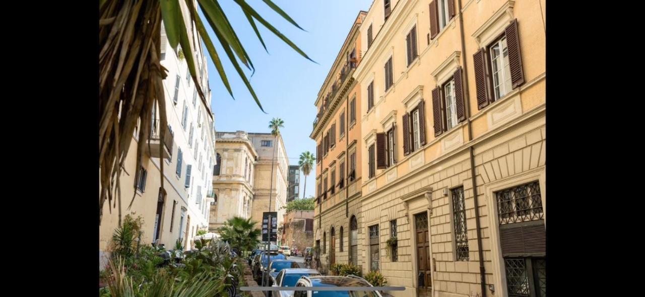 In Front Of Coliseum 2 Apartment Rome