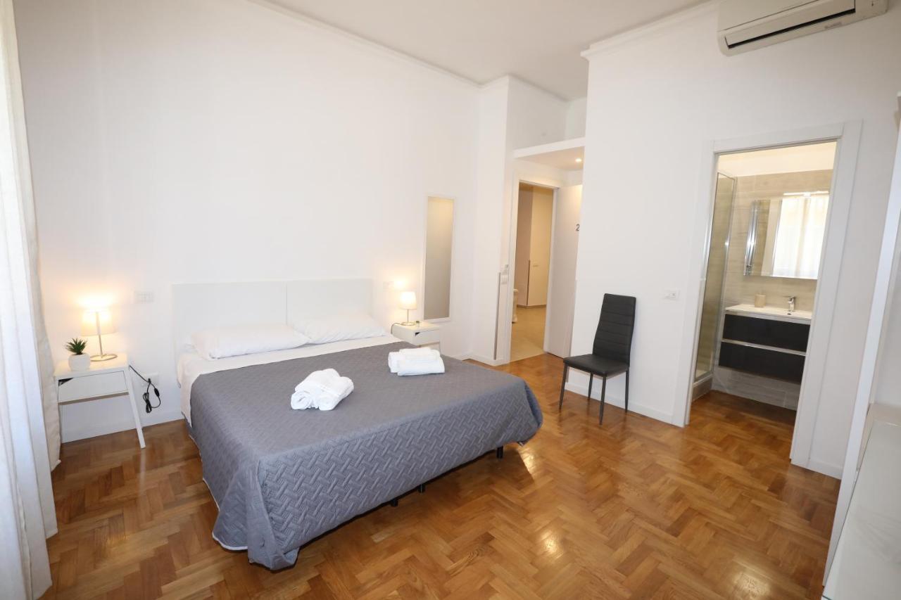 Unique Luxury Apartment&rooms Couette-café Rome