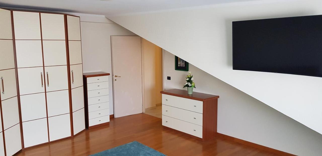 Appartement Superattico Con Vista Sul Centro E I Colli Albani *