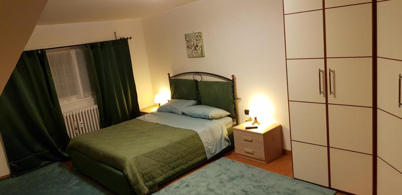 Superattico Con Vista Sul Centro E I Colli Albani Apartment Rome