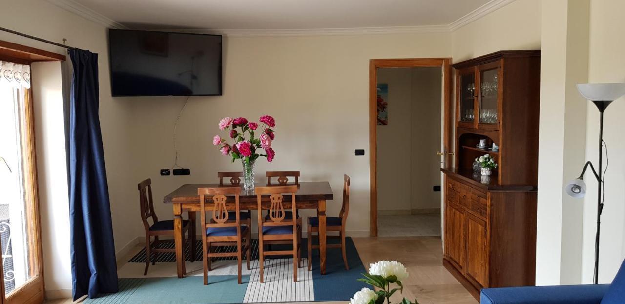 Apartment Superattico Con Vista Sul Centro E I Colli Albani Rome
