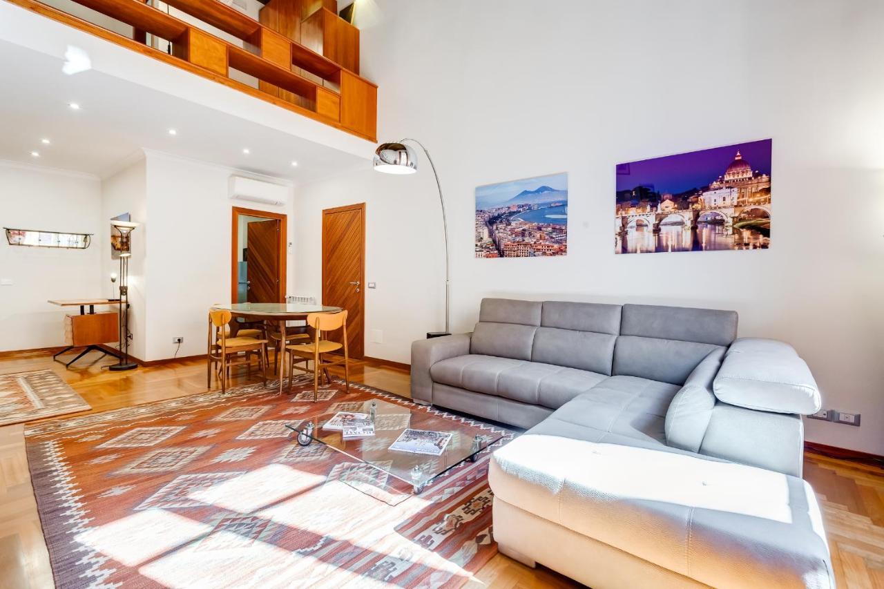 Apartment Frattina 89 *