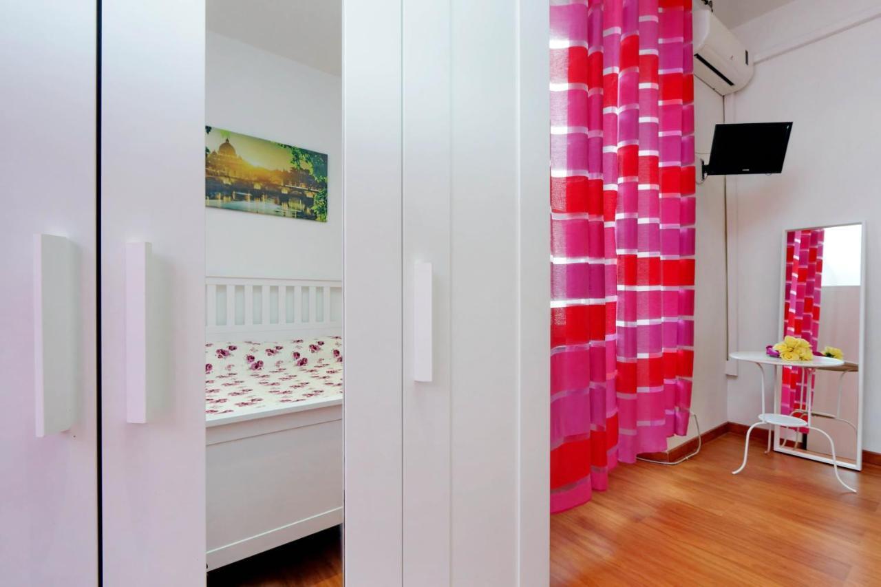 King Vittorio Emanuele's House Apartment *