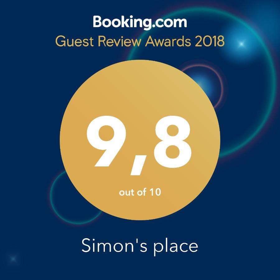 Simon's Place *