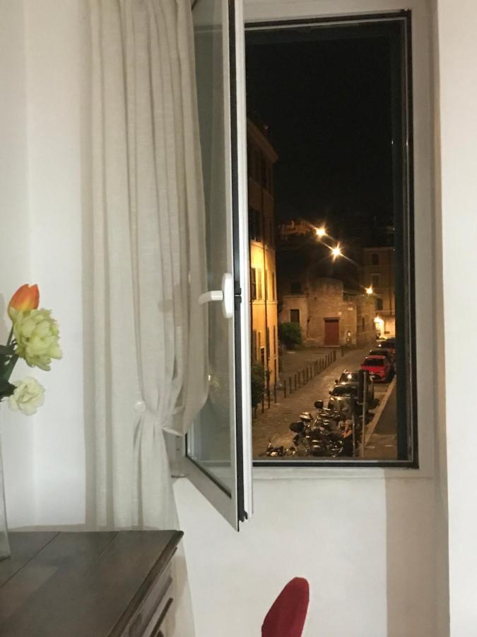 Sunny Side Trastevere Apartment *