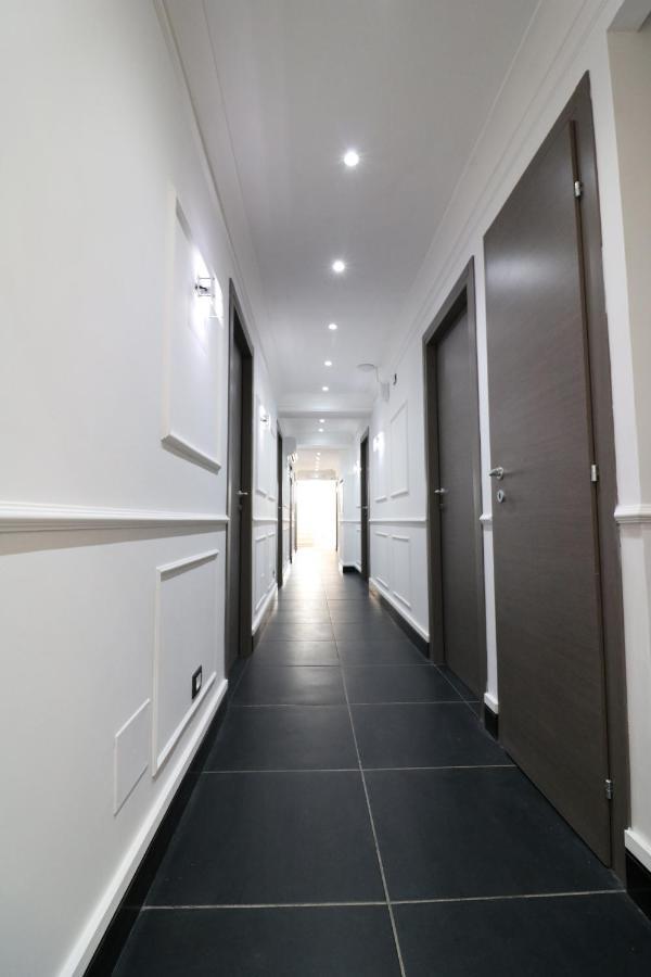 Albergue Palace *
