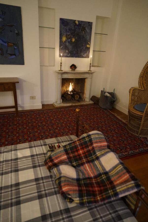 Writers' Country House * Rome