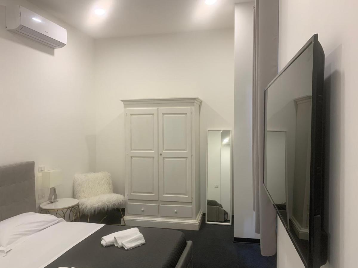 Lungotevere Collection Guest house