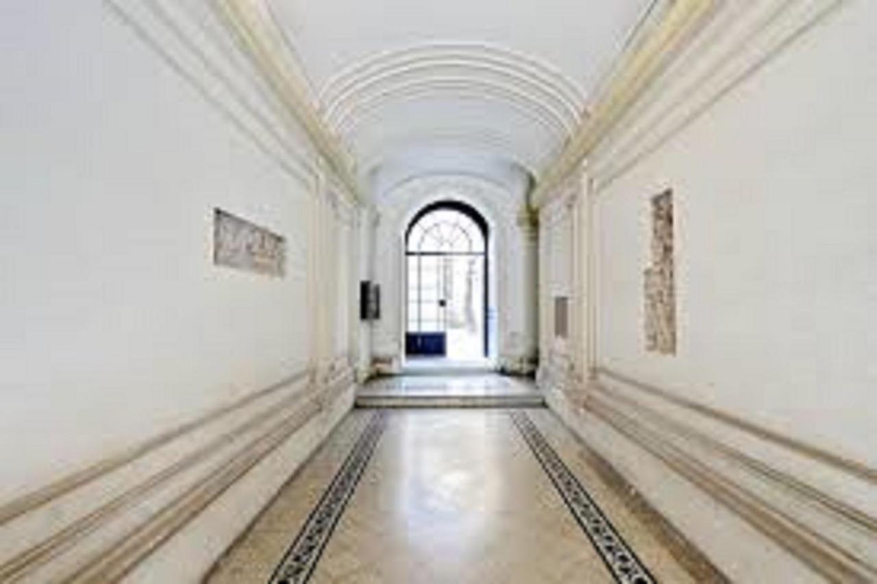 Babuino Grand Luxury Guest house