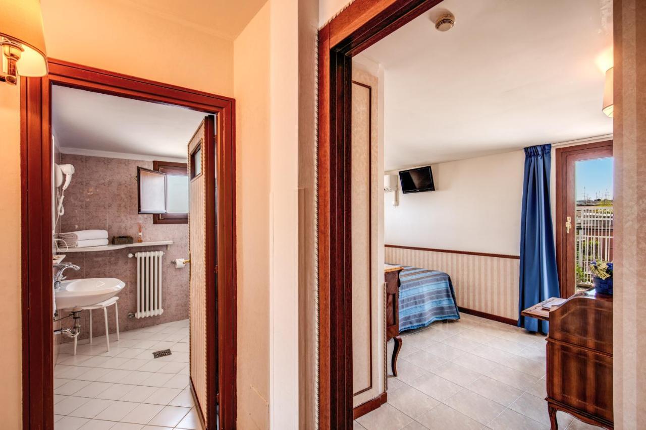 Pacific 3* Rome