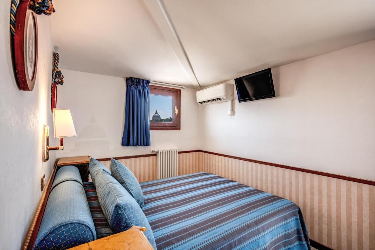 Pacific 3*
