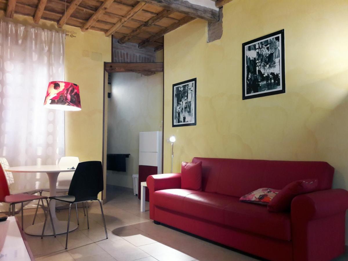 Anastasia - Hidden Balcony Inside Trastevere Appartement *