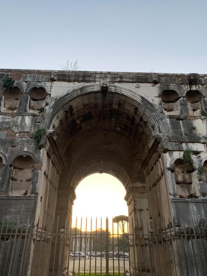 Palatino 2 Roma