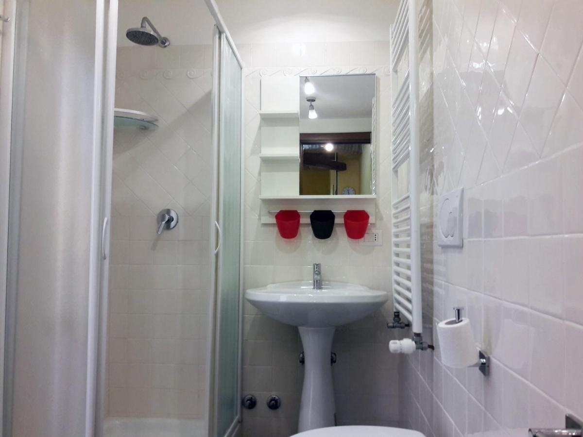 Anastasia - Hidden Balcony Inside Trastevere Appartement *
