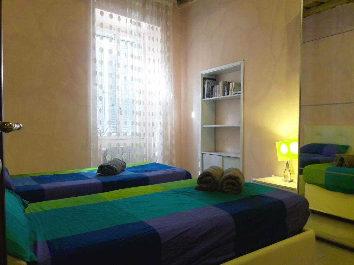 Appartement Anastasia - Hidden Balcony Inside Trastevere *
