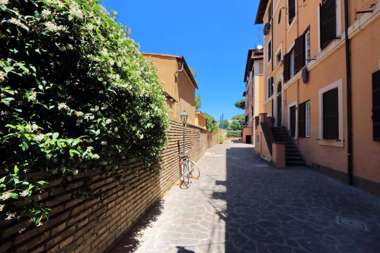 Casa Falcone 16 Rome