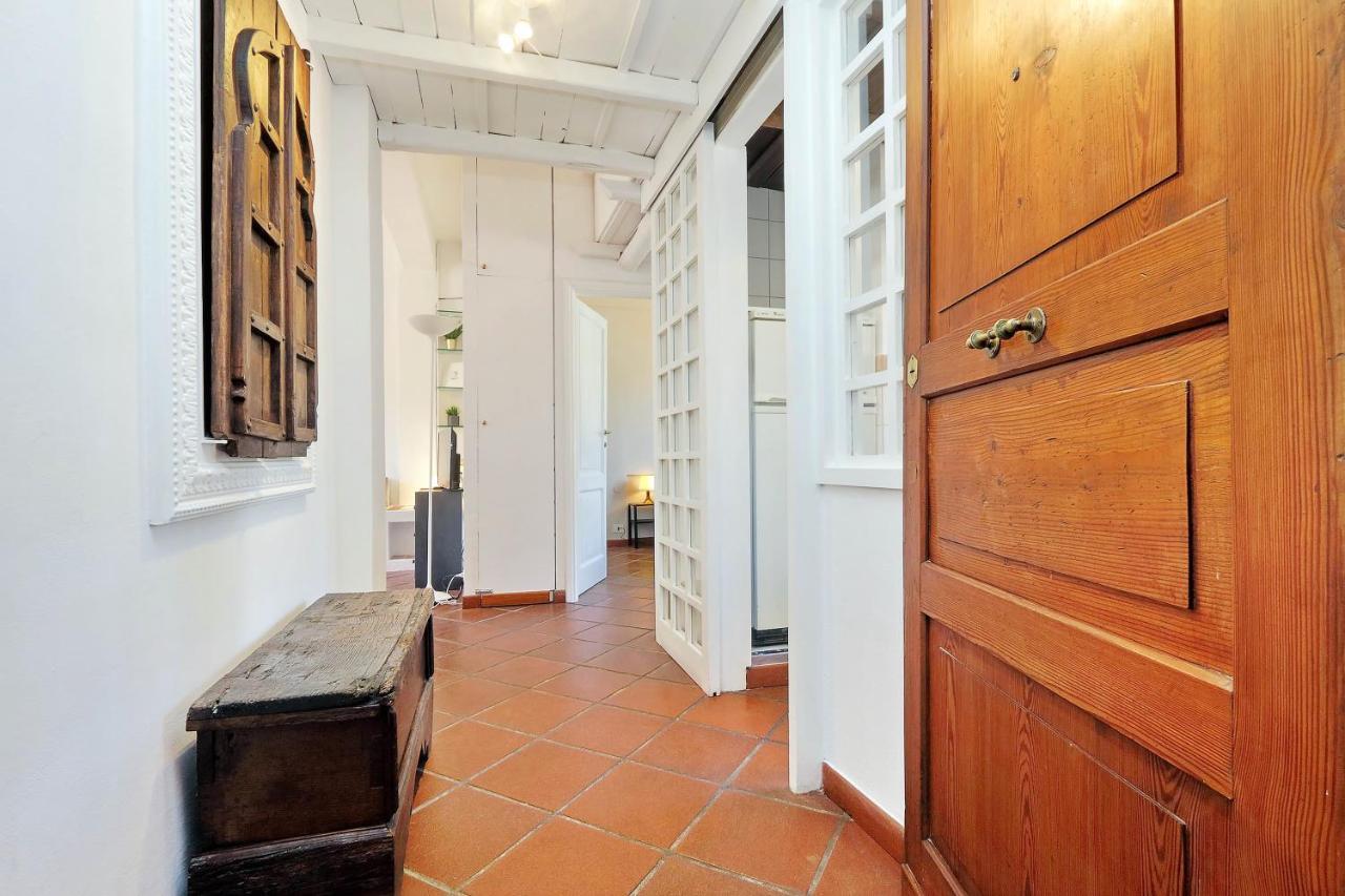 Casa Falcone 16 Rome