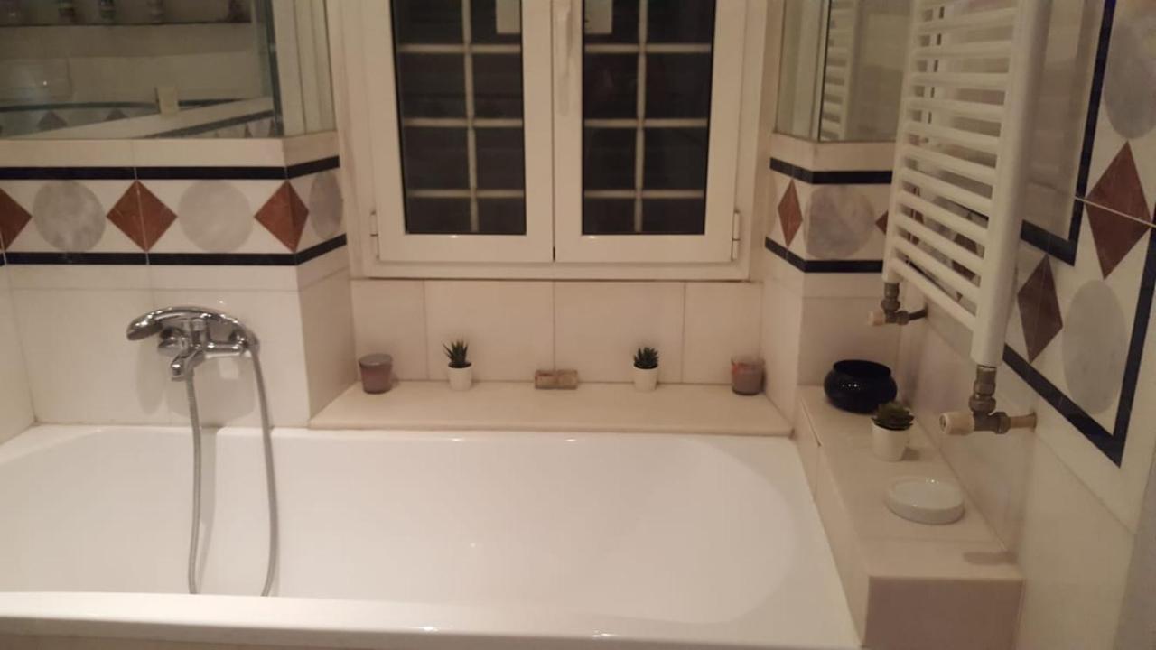 Apartment 27 Via Dell'oca Rome