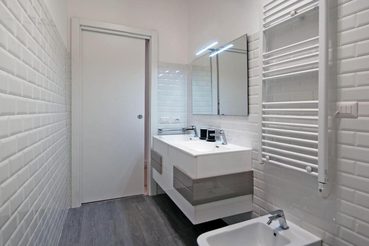Guardabassi Collection - Vatican White By Varental Roma