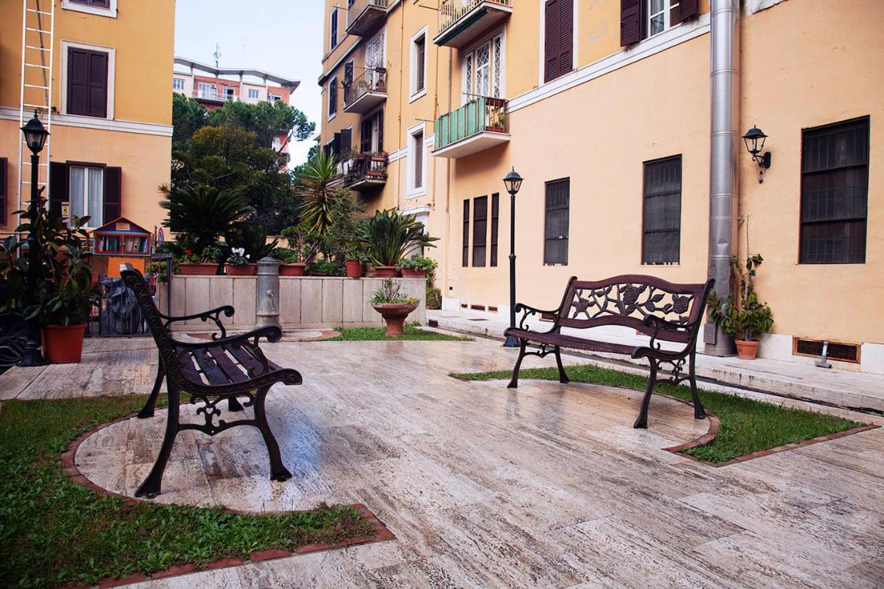 Bed & Breakfast Paola *