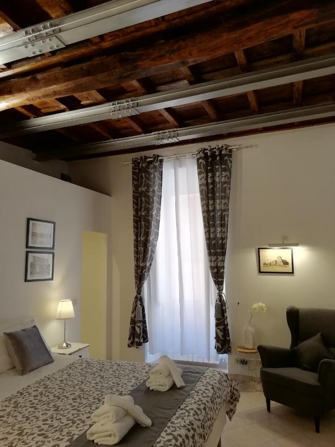 Fontana Di Trevi - Historic Center Apartment Appartement