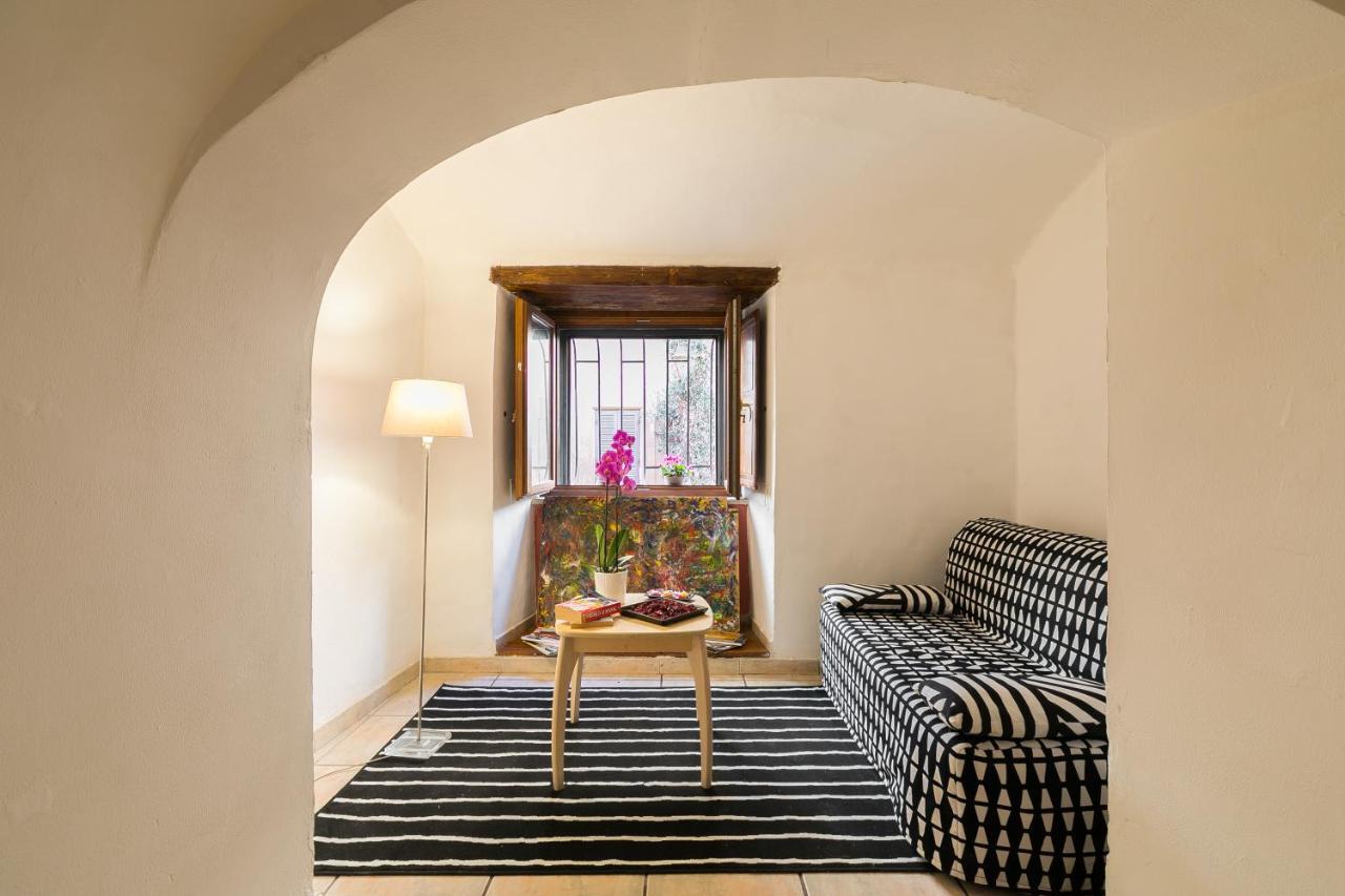 Moro 50 - Loft In Trastevere Apartment