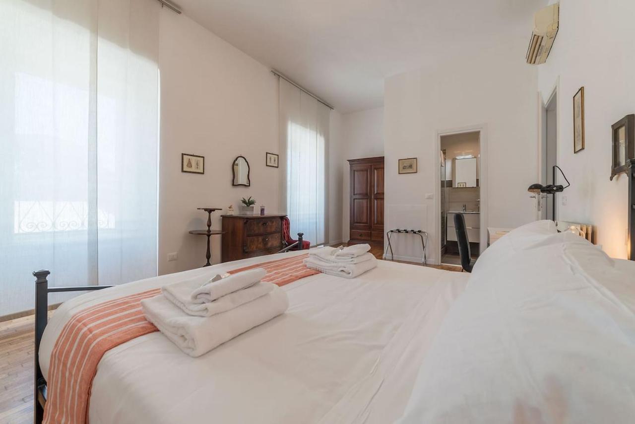 Live Like A Local In Rome's Exclusive Colle Oppio Apartamento