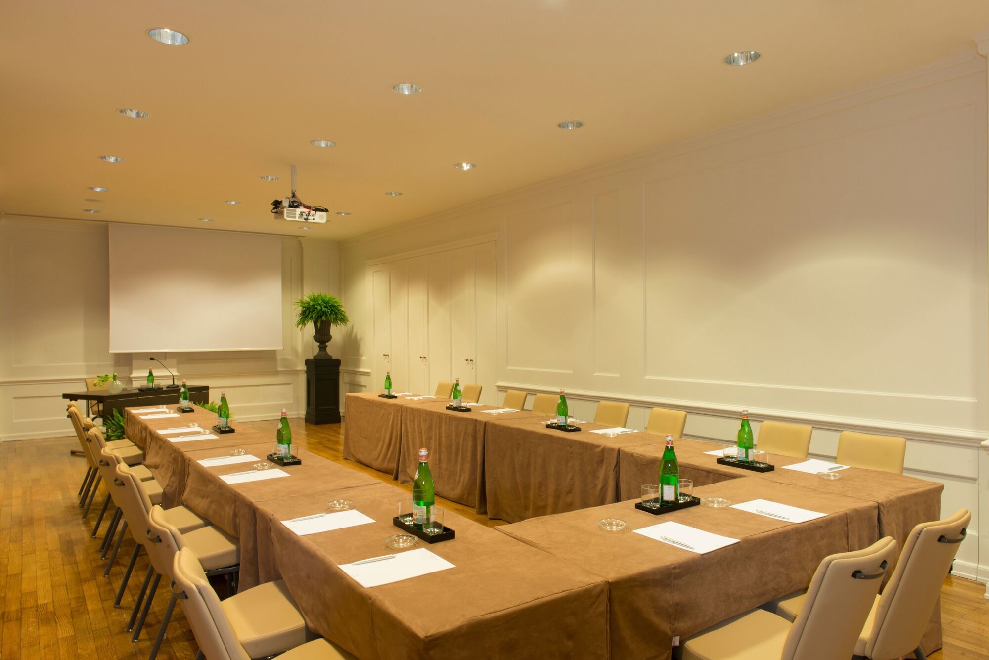 Starhotels Michelangelo Hotel