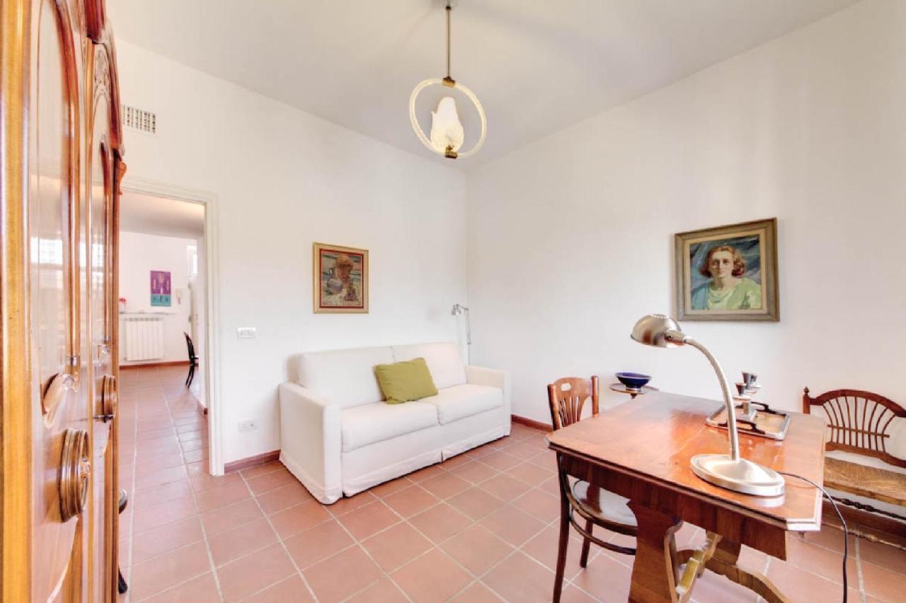 Latinhouse * Rome