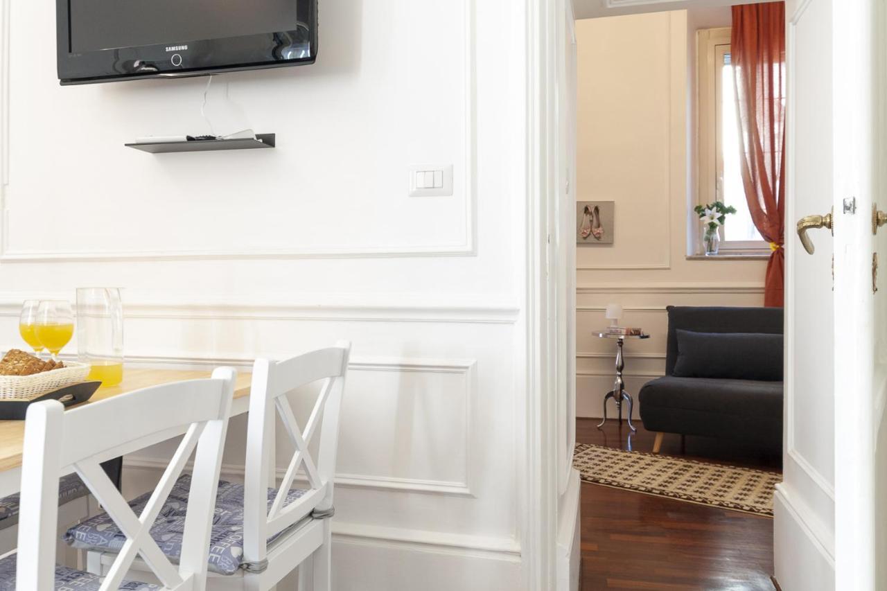 Your House @colosseum Apartment