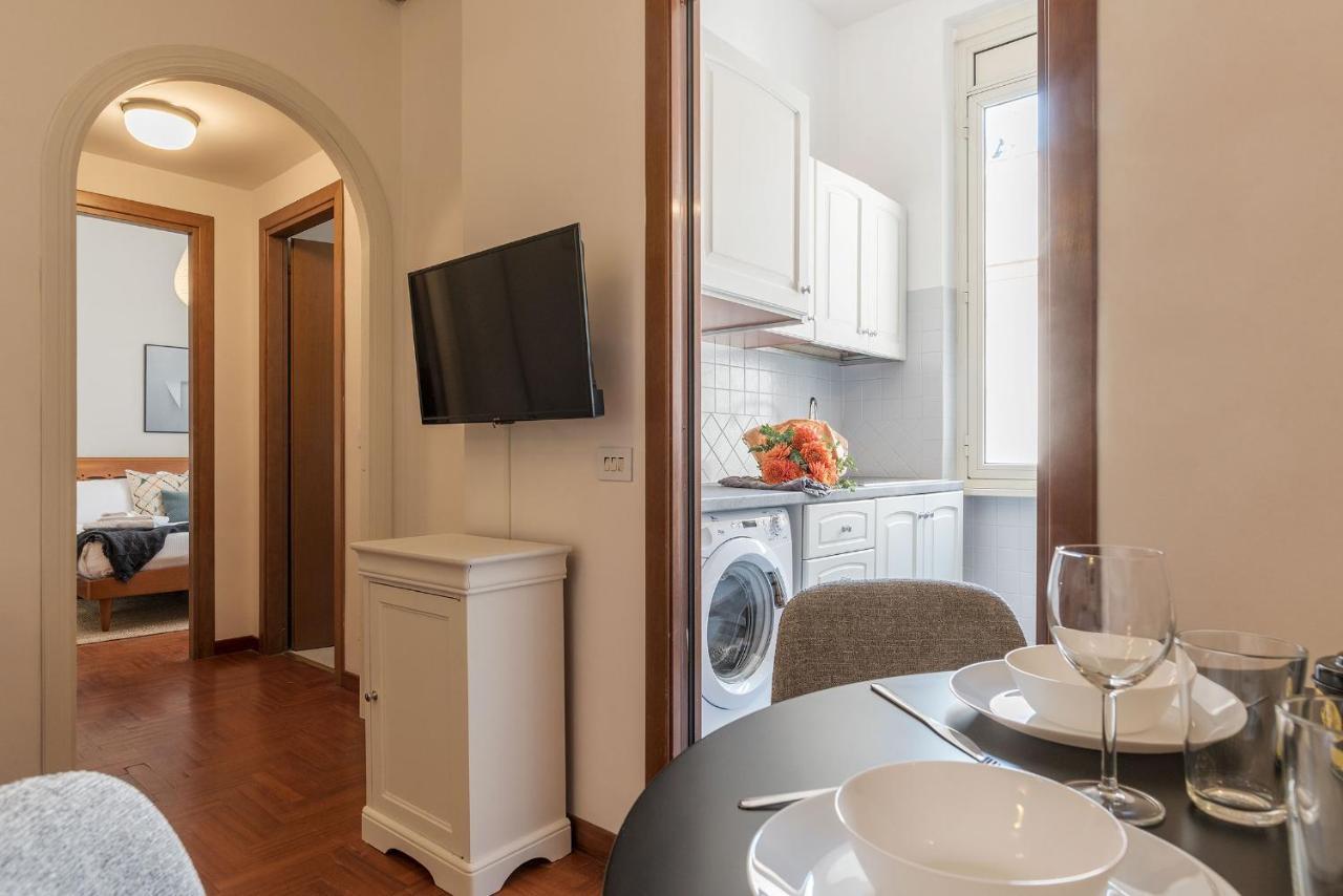 Lively Trastevere Renovated - Fromhometorome Rome