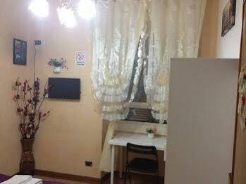 Rainbow Bed & Breakfast Roma