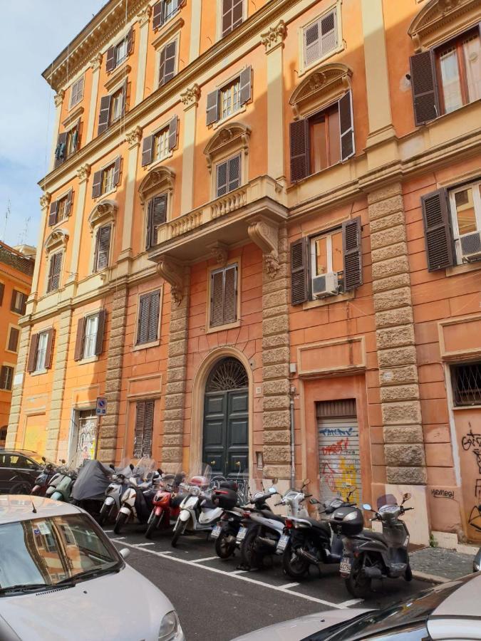 Notte A Trastevere Apartment
