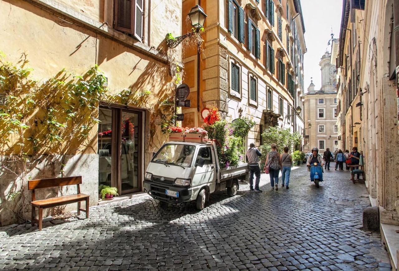 Apartamento With Terrace Near Piazza Navona - Fromhometorome Roma