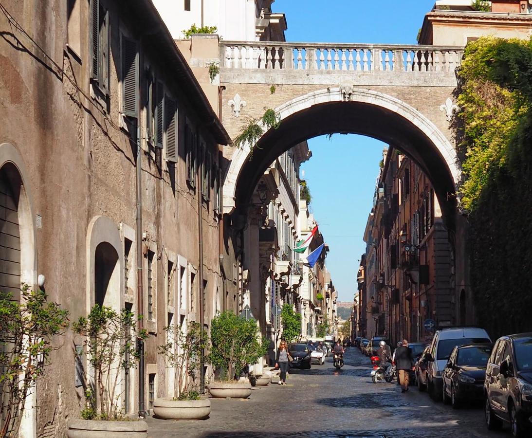 Loveromeapartments Campo De Fiori, Vatican Apartment Rome