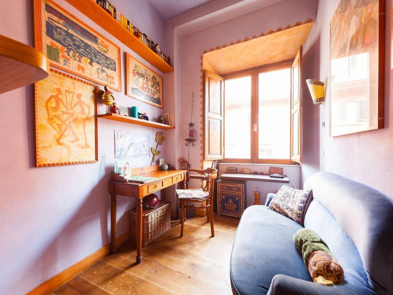 Charming Colosseum Apartment *