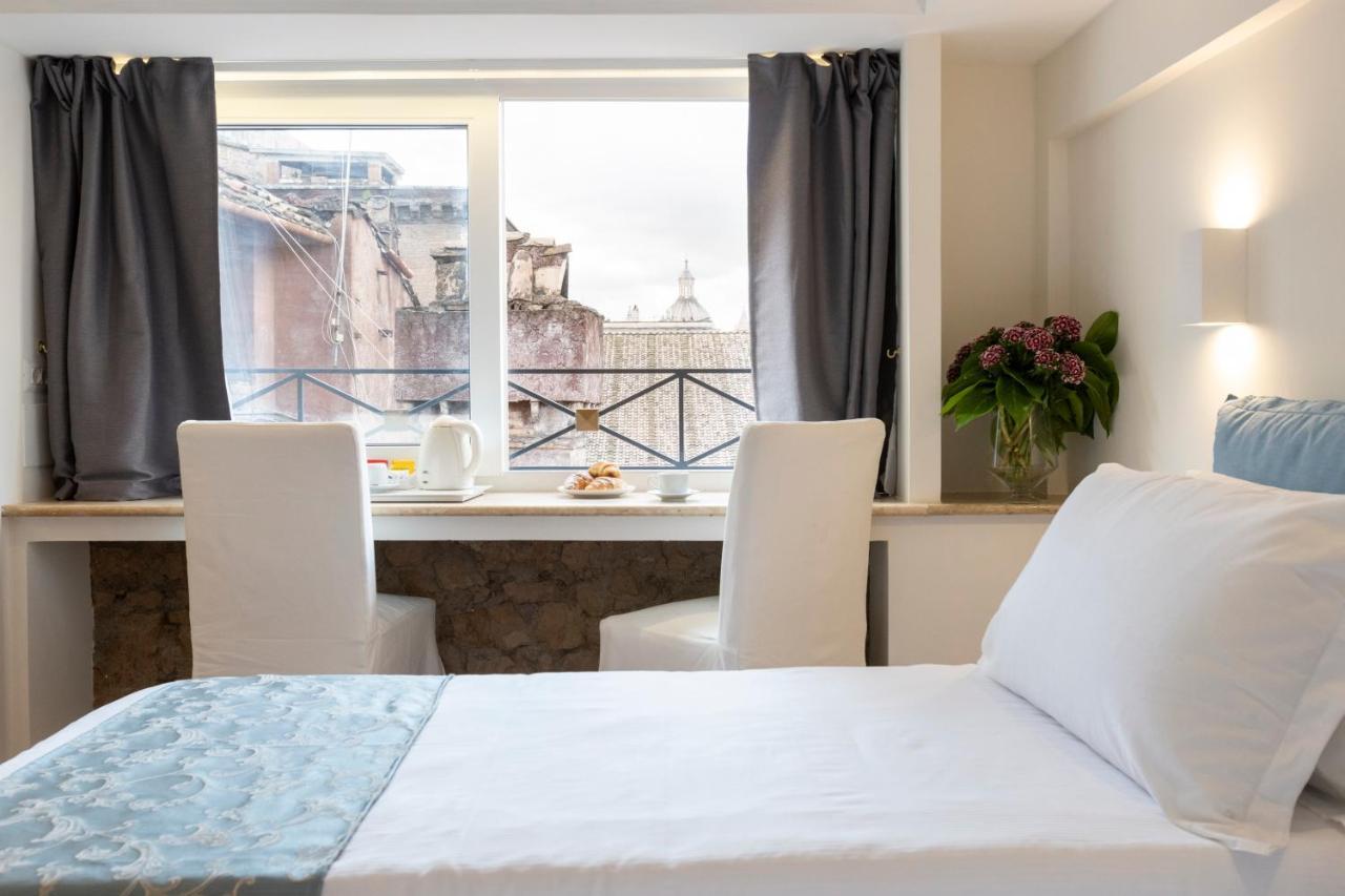 Pantheonview - Luxury Couette-café 2*