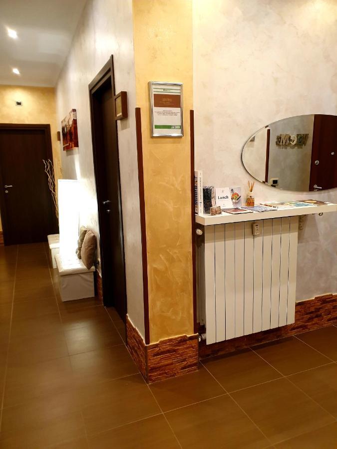 Jadore Monic Guest house *
