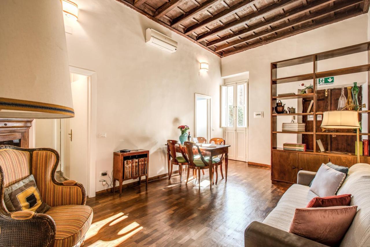 Borgo Pio Passetto Papale Apartment Rome