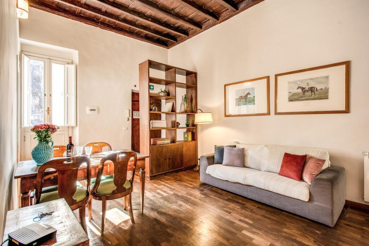 Borgo Pio Passetto Papale Apartment Rome