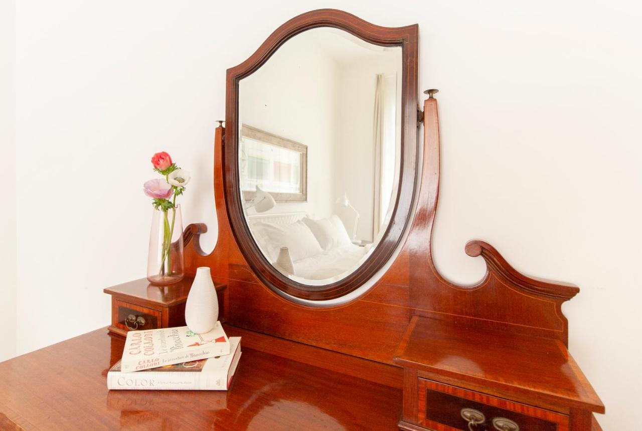 Modern Comfort, Poetic Charm Rome